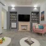 4br Sanctuary Near Cismigiu Park & Piata Universitatii Apartamento
