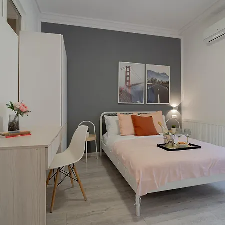 4br Sanctuary Near Cismigiu Park & Piata Universitatii דירה