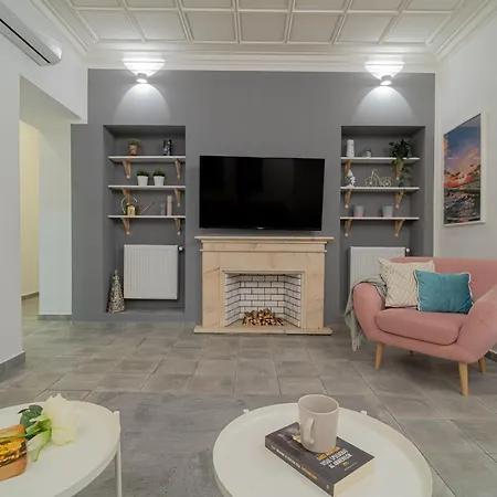 4br Sanctuary Near Cismigiu Park & Piata Universitatii Appartement