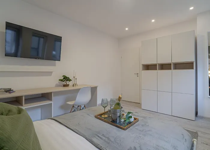 4br Sanctuary Near Cismigiu Park & Piata Universitatii * Bucharest