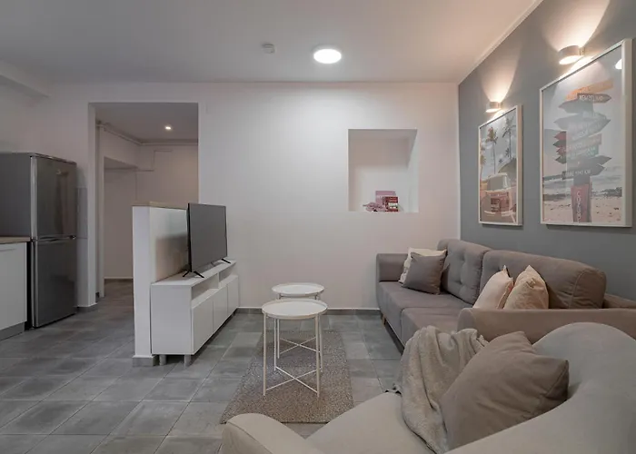 4br Sanctuary Near Cismigiu Park & Piata Universitatii Apartment *