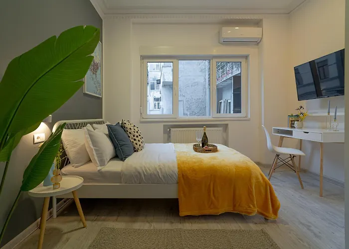 4br Sanctuary Near Cismigiu Park & Piata Universitatii Διαμέρισμα *