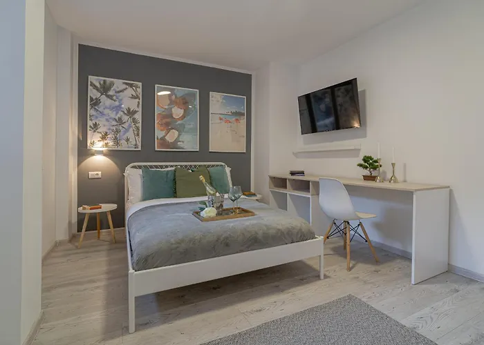 4br Sanctuary Near Cismigiu Park & Piata Universitatii Apartment *