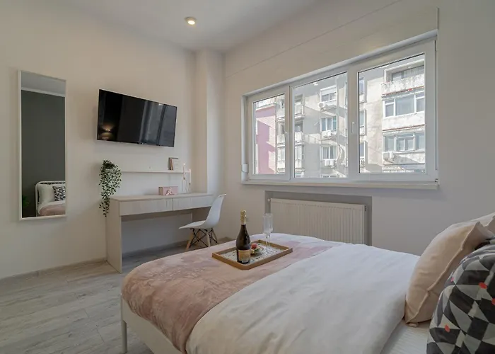 4br Sanctuary Near Cismigiu Park & Piata Universitatii