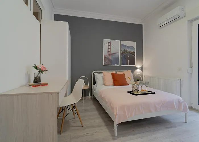 4br Sanctuary Near Cismigiu Park & Piata Universitatii Apartament