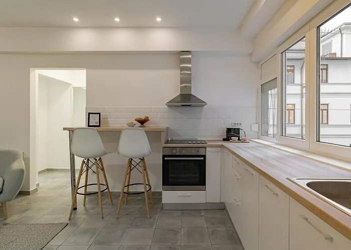 4br Sanctuary Near Cismigiu Park & Piata Universitatii Bukarest